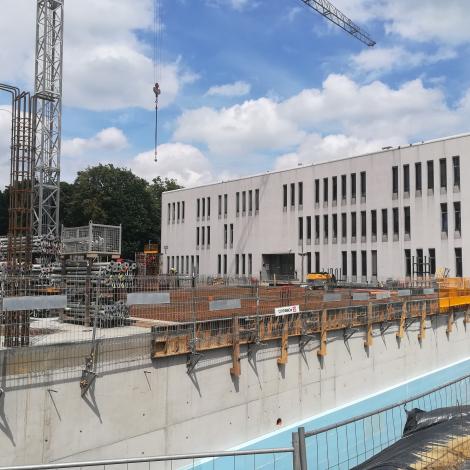 budowa i widok na budynek C - Sierpień 2020
