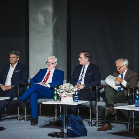 Uczestnicy debaty 