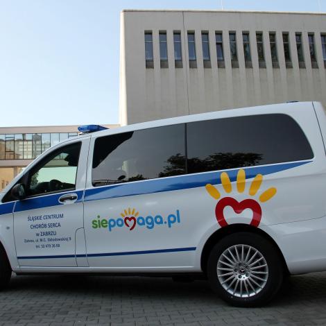 Samochód zespołu transplantacyjnego przed SCCS