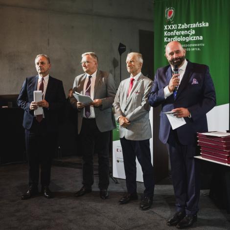 Profesorowie otwierają sesję jubileuszową 