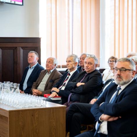 40 lat po przeszczepieniu serca – dziedzictwo prof. Zbigniewa Religi - GALERIA ZDJĘĆ - Zdjęcie galerii 23