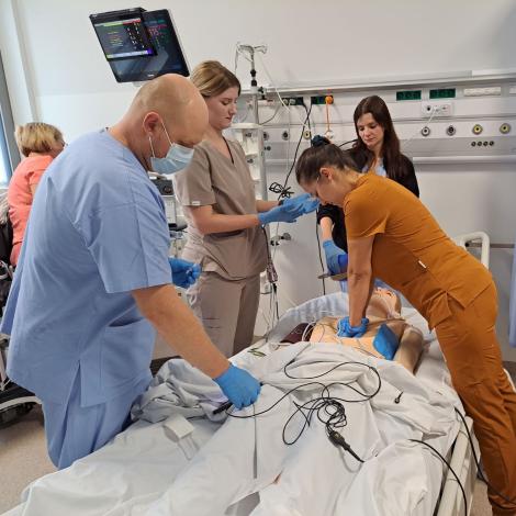 Symulacja w oddziale transplantacyjnym 