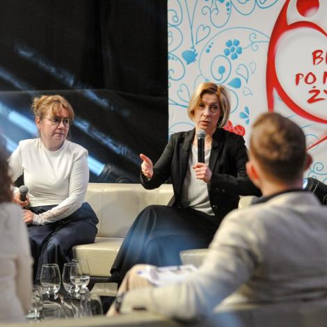 Koordynatorki transplantacyjne ze Śląska rozmawiają z prowadzącymi Forum Młodych