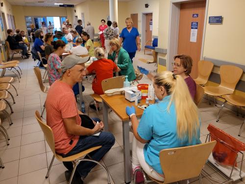 Biała Niedziela w SCCS. Pierwszy dzwonek dla serca! ZDJĘCIA - Zdjęcie główne Biała Niedziela w SCCS. Pierwszy dzwonek dla serca! ZDJĘCIA - Zdjęcie główne